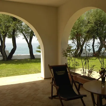 Villa Sangineto Resort *