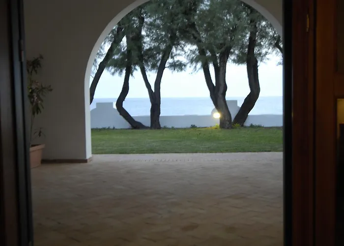 Villa Sangineto Resort *