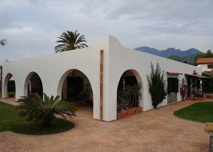 Resort Villa Sangineto Resort *