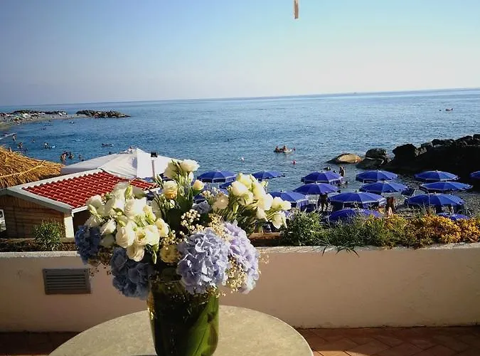 Villa Sangineto Resort *